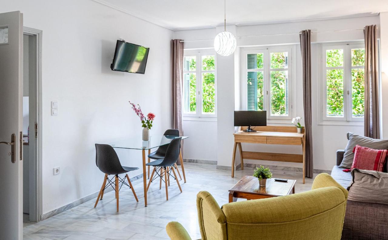 Sunny Apartment On The 2Nd Floor In Bohemian Psiri In Athens' Historic Center-In Vivo Apartments Exterior foto